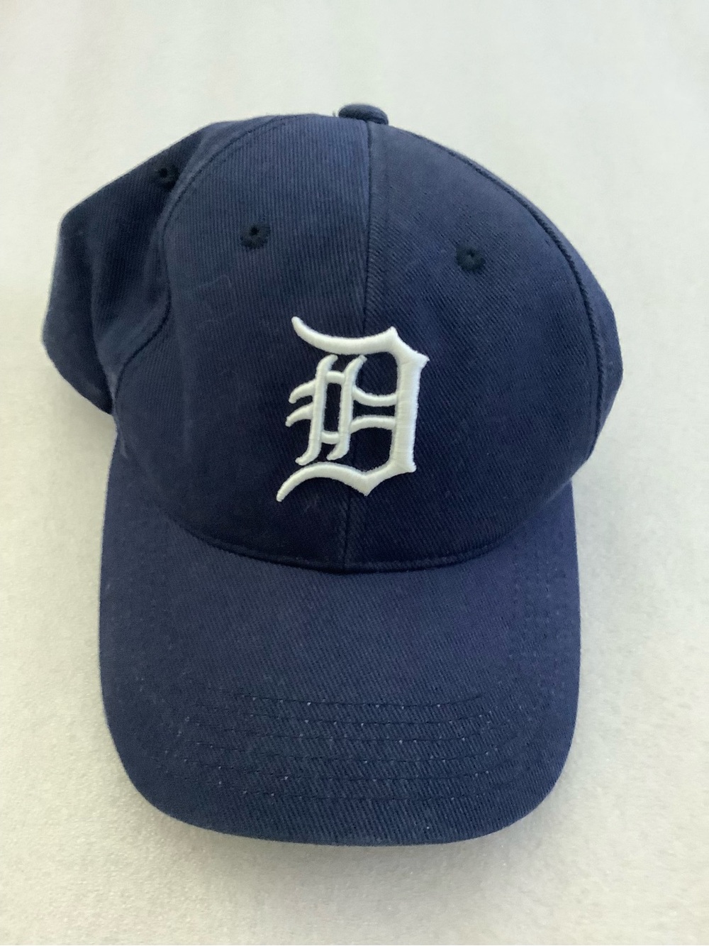 Detroit Tigers -Style Navy Baseball Cap with White 'D' Emblem